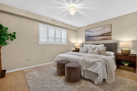 Photo 19 at 38 Colonnade Road, Steeles, Toronto
