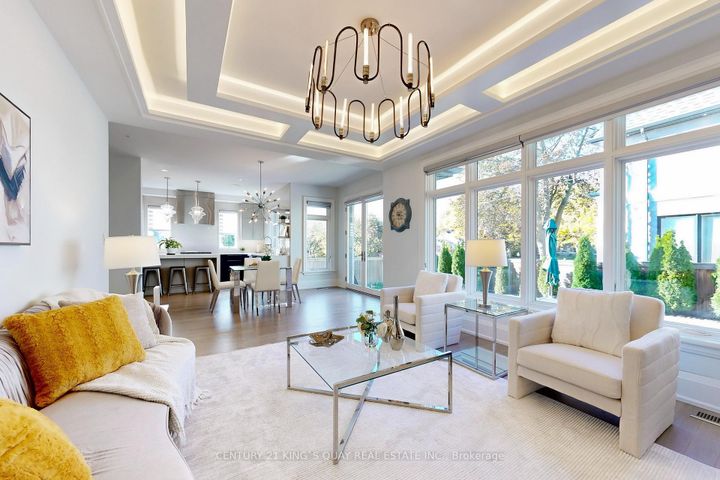 Photo 4 at 8 Parkway Avenue, Markham Village, Markham