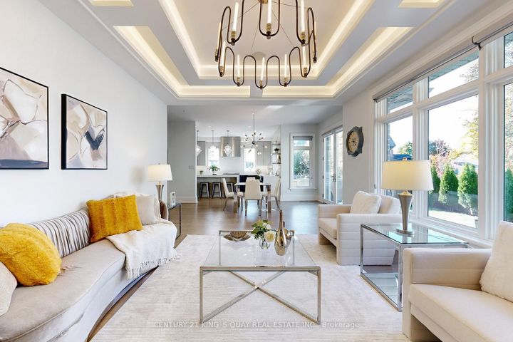 Photo 5 at 8 Parkway Avenue, Markham Village, Markham