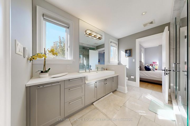 Photo 40 at 8 Parkway Avenue, Markham Village, Markham