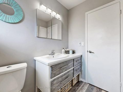 Photo 23 at 366 Palmer Avenue, Harding, Richmond Hill