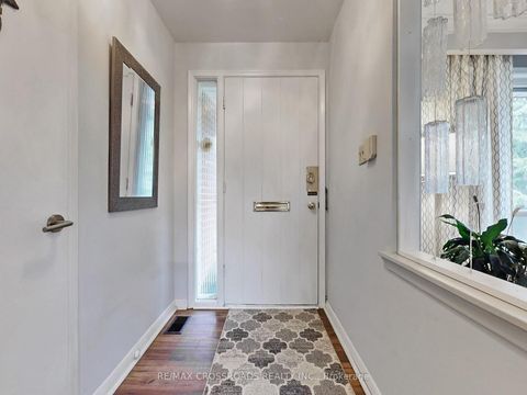 Photo 26 at 366 Palmer Avenue, Harding, Richmond Hill