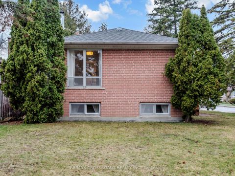 Photo 44 at 366 Palmer Avenue, Harding, Richmond Hill