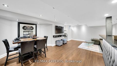 Photo 29 at 11 Crew Crescent, Maple, Vaughan