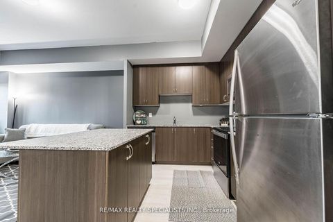 Photo 1 at 402 B - 5279 Highway 7, Vaughan Grove, Vaughan
