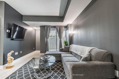 Photo 3 at 402 B - 5279 Highway 7, Vaughan Grove, Vaughan