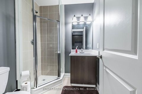 Photo 7 at 402 B - 5279 Highway 7, Vaughan Grove, Vaughan