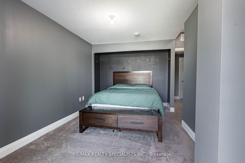 Photo 13 at 402 B - 5279 Highway 7, Vaughan Grove, Vaughan