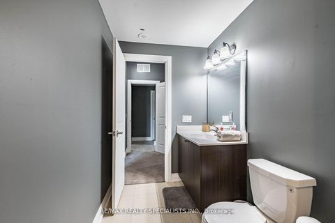 Photo 16 at 402 B - 5279 Highway 7, Vaughan Grove, Vaughan