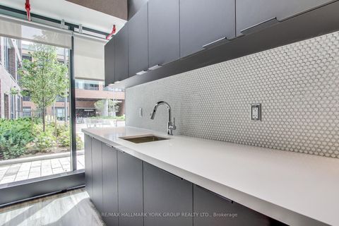 Photo 35 at 419 - 185 Deerfield Road, Central Newmarket, Newmarket