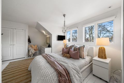 Photo 32 at 26 Lytton Boulevard, Lawrence Park South, Toronto