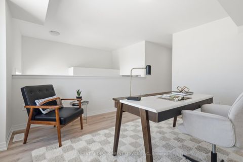 Photo 5 at 11379 Leslie Street, Rural Richmond Hill, Richmond Hill