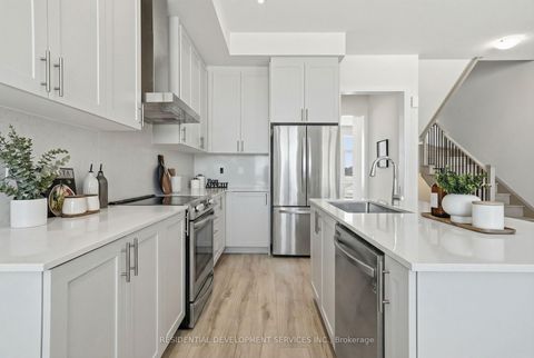 Photo 6 at 11379 Leslie Street, Rural Richmond Hill, Richmond Hill