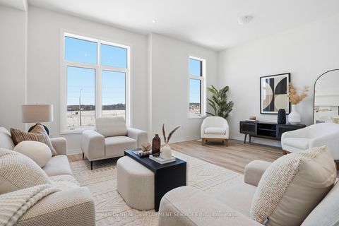 Photo 16 at 11379 Leslie Street, Rural Richmond Hill, Richmond Hill