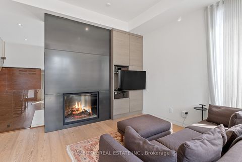 Photo 4 at 143 Joicey Boulevard, Nortown, Toronto