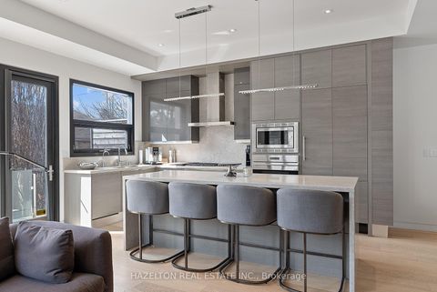 Photo 6 at 143 Joicey Boulevard, Nortown, Toronto