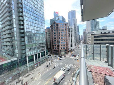 Photo 12 at 608 - 832 Bay Street, Bay Street Corridor, Toronto