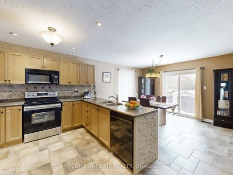 Photo 7 at 204 Proclamation Drive, Shore, Barrie