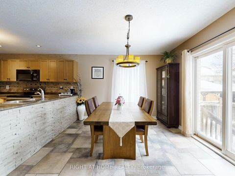 Photo 10 at 204 Proclamation Drive, Shore, Barrie