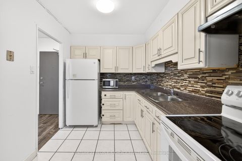 Photo 16 at 902 - 3390 Weston Road, Humbermede, Toronto