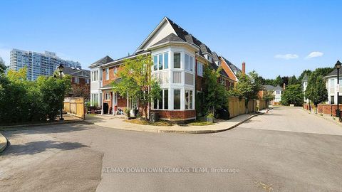 Photo 2 at 154 - 18 Clark Avenue W, Yorkhill, Vaughan