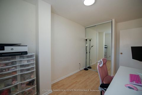 Photo 16 at 781 Sunnypoint Drive, Leslie Valley, Newmarket