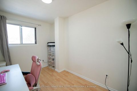 Photo 17 at 781 Sunnypoint Drive, Leslie Valley, Newmarket