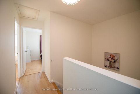 Photo 19 at 781 Sunnypoint Drive, Leslie Valley, Newmarket