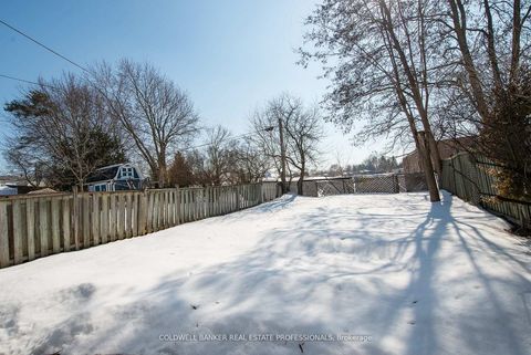 Photo 24 at 781 Sunnypoint Drive, Leslie Valley, Newmarket