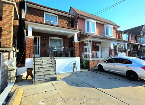 Photo 0 at 75 Auburn Avenue, Davenport, Toronto
