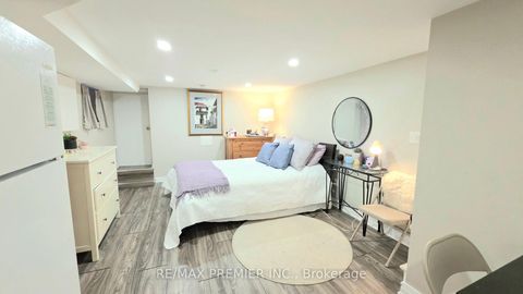Photo 5 at 75 Auburn Avenue, Davenport, Toronto