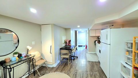 Photo 8 at 75 Auburn Avenue, Davenport, Toronto