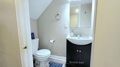 Photo 11 at 75 Auburn Avenue, Davenport, Toronto