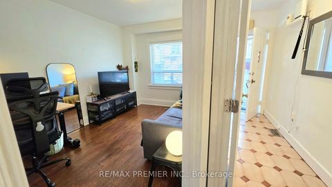 Photo 17 at 75 Auburn Avenue, Davenport, Toronto