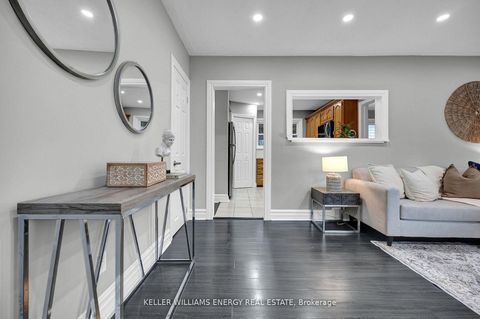 Photo 7 at 372 Garden Court, McLaughlin, Oshawa