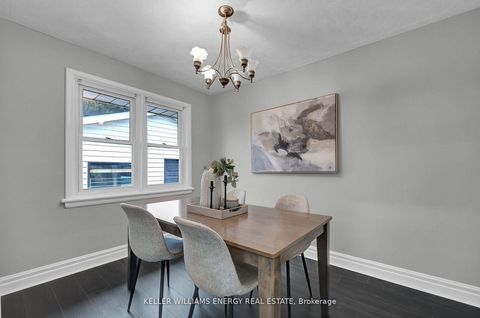 Photo 13 at 372 Garden Court, McLaughlin, Oshawa