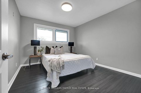 Photo 17 at 372 Garden Court, McLaughlin, Oshawa