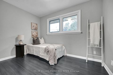 Photo 21 at 372 Garden Court, McLaughlin, Oshawa