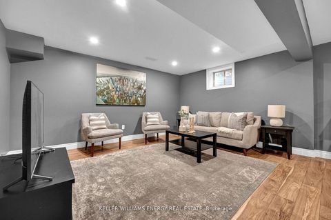 Photo 34 at 372 Garden Court, McLaughlin, Oshawa