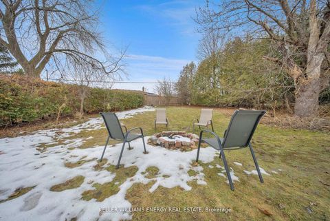 Photo 44 at 372 Garden Court, McLaughlin, Oshawa