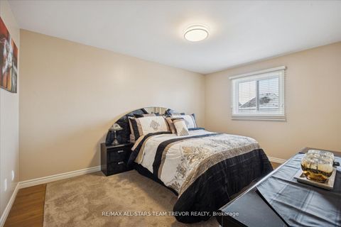 Photo 27 at 22 Chartwell Crescent, Keswick North, Georgina