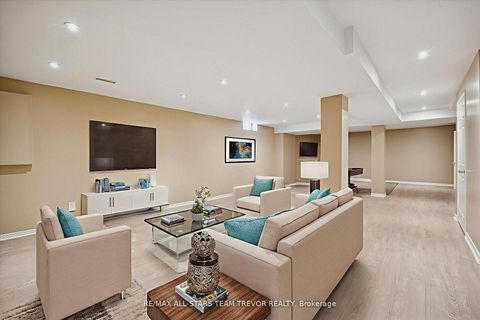 Photo 35 at 22 Chartwell Crescent, Keswick North, Georgina