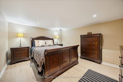 Photo 37 at 22 Chartwell Crescent, Keswick North, Georgina