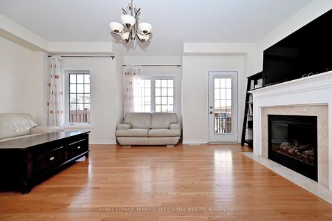 Photo 7 at 70 Lealinds Road, Patterson, Vaughan