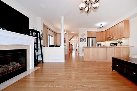 Photo 10 at 70 Lealinds Road, Patterson, Vaughan