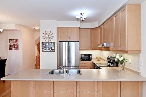 Photo 12 at 70 Lealinds Road, Patterson, Vaughan