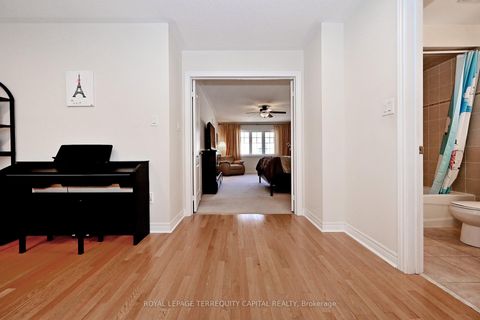 Photo 17 at 70 Lealinds Road, Patterson, Vaughan