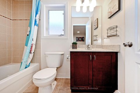 Photo 29 at 70 Lealinds Road, Patterson, Vaughan