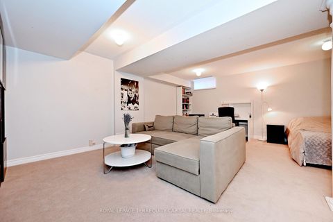 Photo 32 at 70 Lealinds Road, Patterson, Vaughan