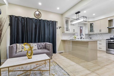 Photo 12 at 198 Swan Park Road, Greensborough, Markham